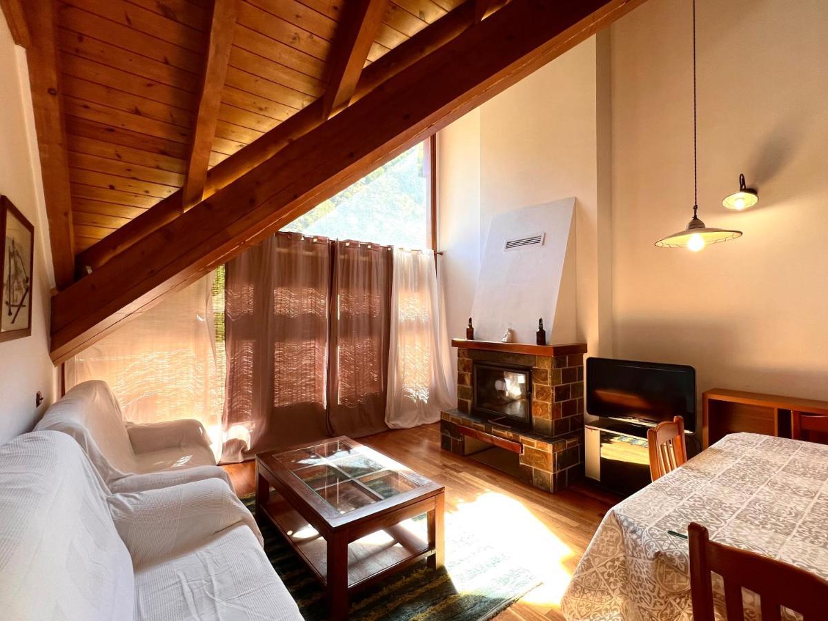 Apartament La Noguera - L'Amfitriona ريالب المظهر الخارجي الصورة